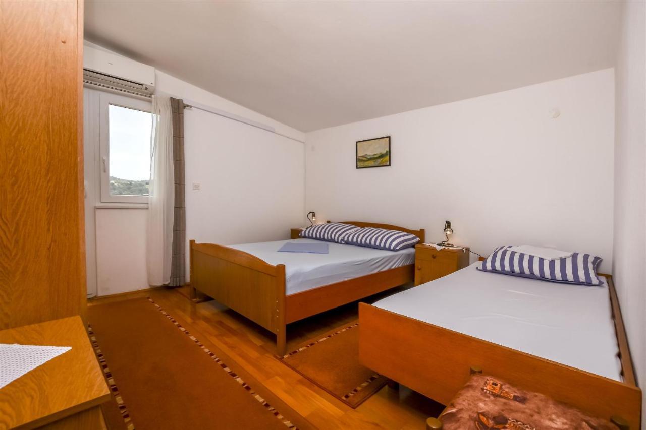 Apartment Kucinic Rogoznica  Exteriör bild